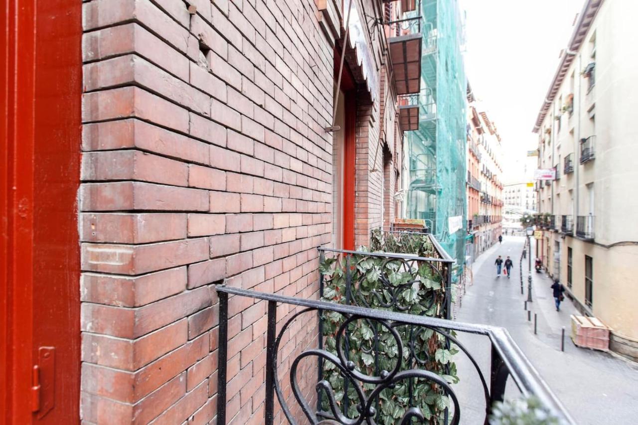 Charming La Casa de La Luna Madrid Exterior foto